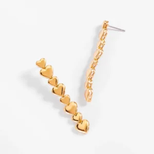 Aretes con eslabones de corazones diseño lineal