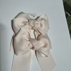 Moño par de 3.5 cm color beige claro